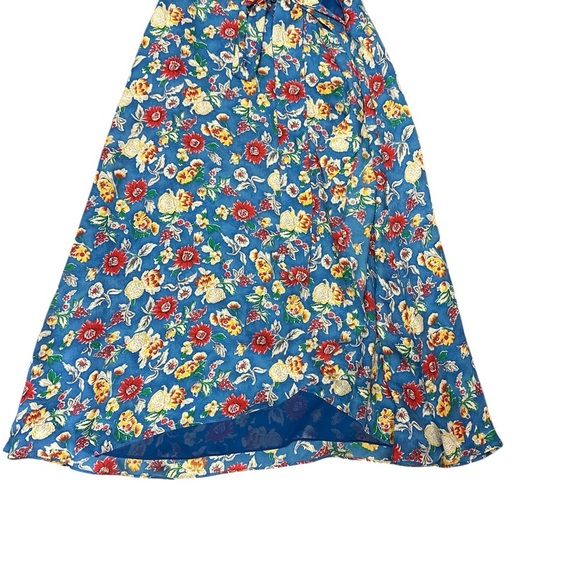 Ralph Lauren Asymmetrical skirt with Red and Yellow Floral on Blue - Picture 5 of 5